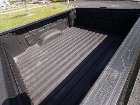 Used 2024 GMC Sierra 2500 Denali Ultimate image 13