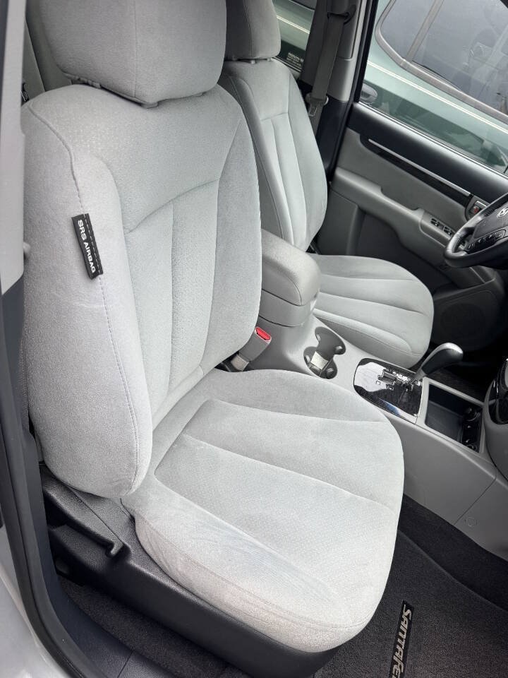Used 2008 Hyundai Santa Fe GLS FWD image 17