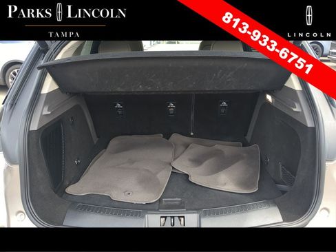 Certified 2020 Lincoln Corsair FWD w/ Rear Removable Package Tray image 8