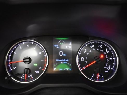 Used 2019 Toyota RAV4 XLE Premium image 23