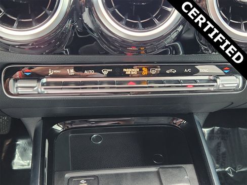 Certified 2025 Mercedes-Benz GLA 250 image 19