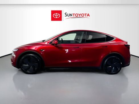 Used 2026 Tesla Model Y 2WD image 7