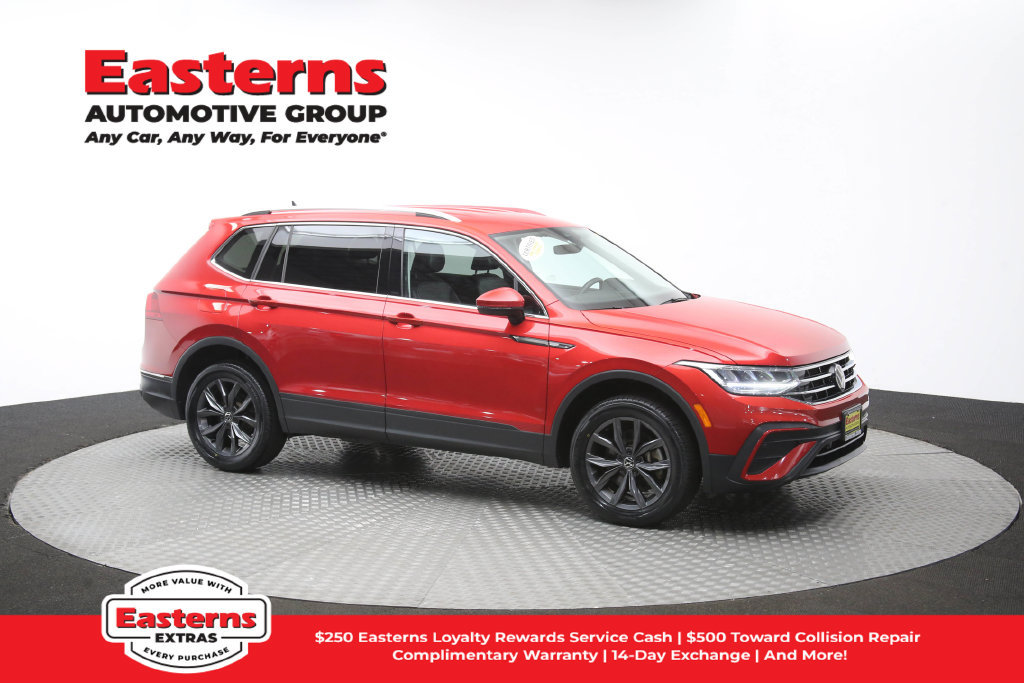 Used 2023 Volkswagen Tiguan SE AWD/4WD image 46