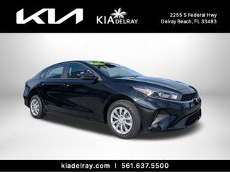Used 2024 Kia Forte LX image 1