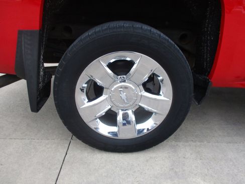 Used 2018 Chevrolet Silverado 1500 LTZ w/ Sport Package image 13