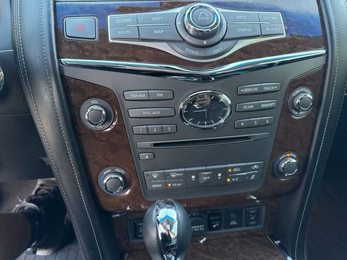 Used 2016 INFINITI QX80 Luxe w/ 22" Wheel Package image 14