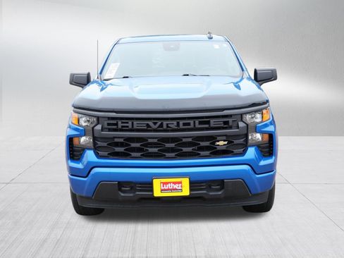 Used 2022 Chevrolet Silverado 1500 Custom AWD/4WD image 2
