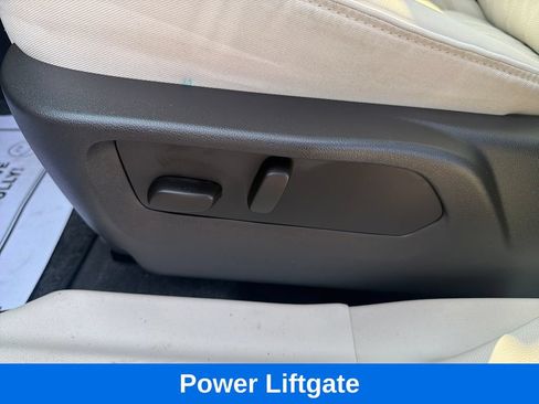 Used 2023 Buick Envision Avenir AWD/4WD image 14