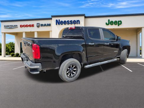 Used 2019 Chevrolet Colorado W/T RWD image 7