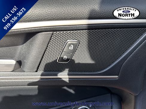 Used 2020 Ford Edge ST-Line FWD image 13