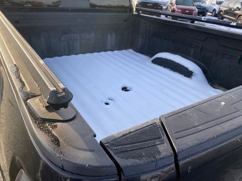 Used 2020 GMC Sierra 3500 AT4 w/ AT4 Premium Package image 23