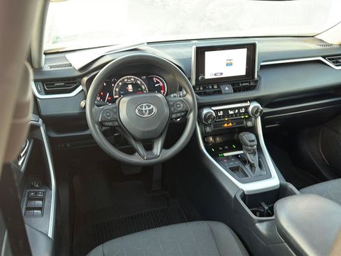 Certified 2024 Toyota RAV4 XLE w/ Convenience Package FWD image 18