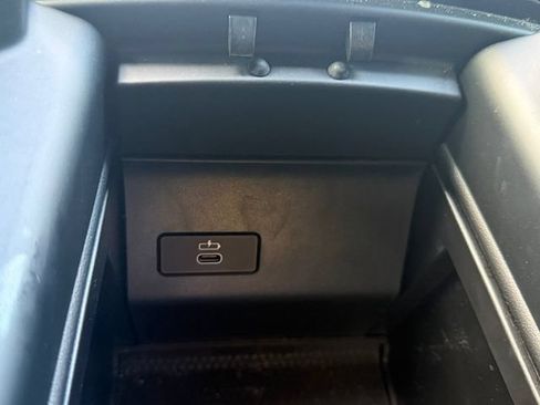 Used 2026 BMW X5 sDrive40i w/ M Sport Package RWD image 6