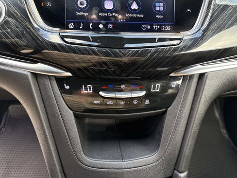 Certified 2022 Cadillac XT6 Premium Luxury image 28