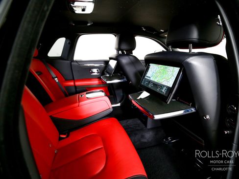 Used 2022 Rolls-Royce Ghost Black Badge image 29