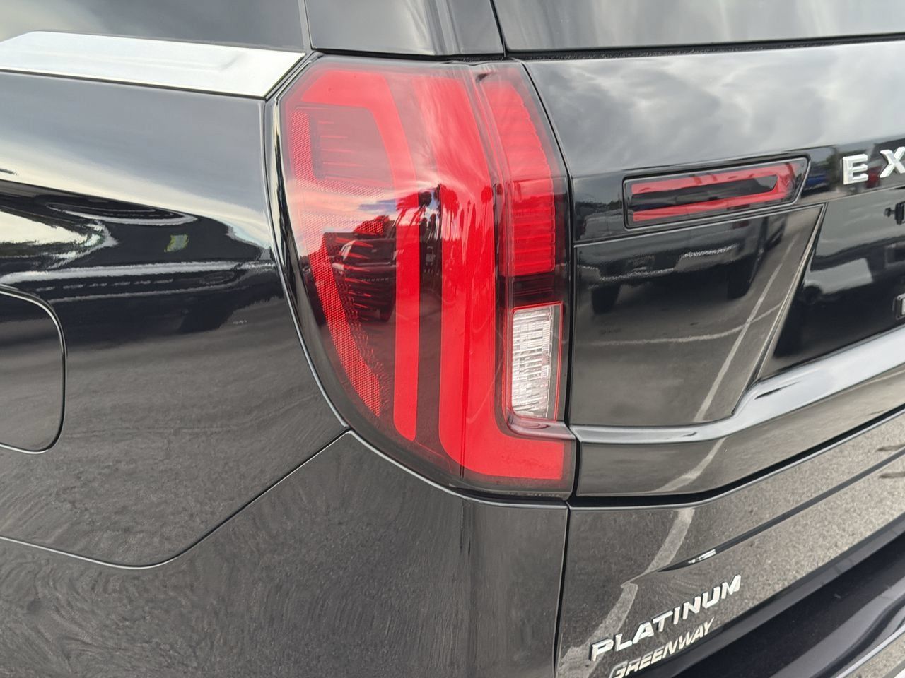 Used 2026 Ford Expedition Max Platinum AWD/4WD image 7