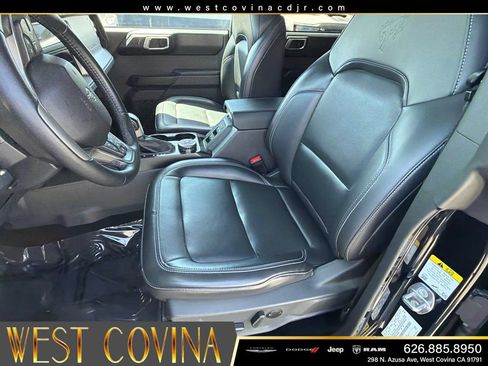 Used 2025 Ford Bronco Outer Banks AWD/4WD image 20