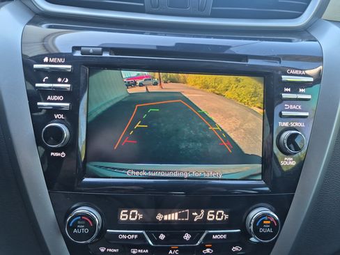 Used 2024 Nissan Murano SV image 34