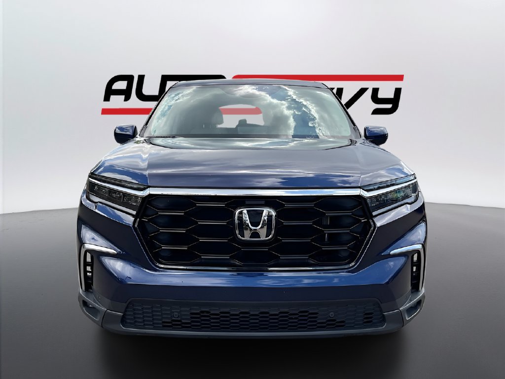Used 2023 Honda Pilot EX-L image 2
