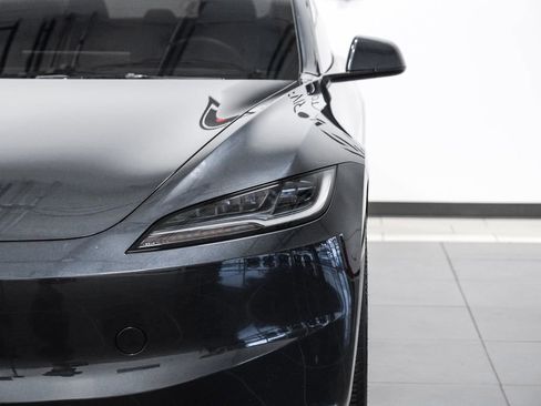 Used 2024 Tesla Model 3 Standard Range RWD image 49