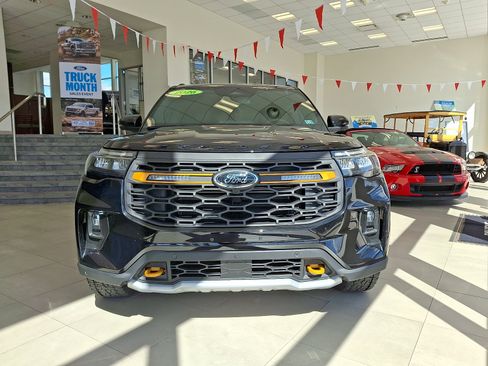 Certified 2026 Ford Explorer Tremor w/ Tremor Ultimate Package AWD/4WD image 2