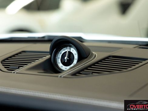 Used 2024 Porsche 911 GT3 image 25