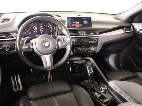Used 2023 BMW X2 sDrive28i w/ M Sport Package image 2