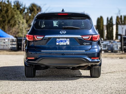 Used 2019 INFINITI QX60 Luxe w/ Essential Package image 3