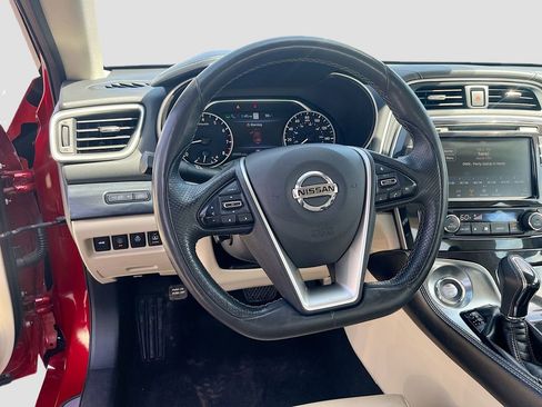 Used 2022 Nissan Maxima Platinum w/ Sport Mat Group FWD image 11