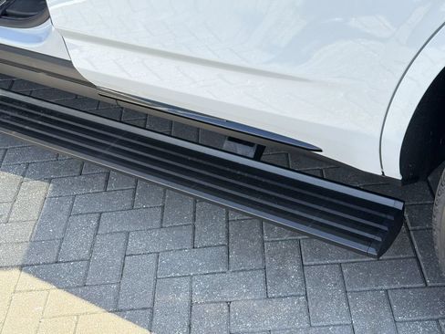 New 2026 Cadillac Escalade Sport w/ Touring Package RWD image 33