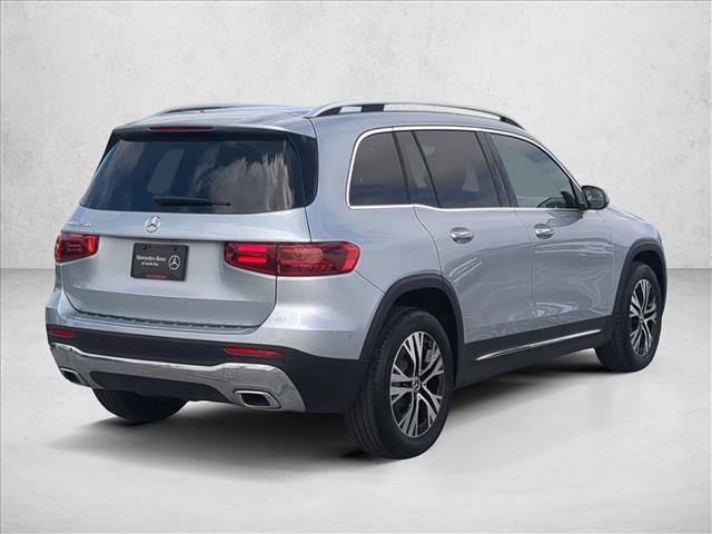 New 2026 Mercedes-Benz GLB 250 image 2