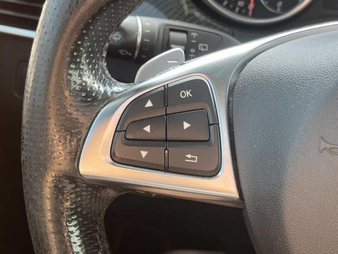 Certified 2018 Mercedes-Benz GLE 43 AMG 4MATIC image 40