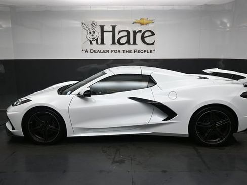 Used 2025 Chevrolet Corvette Stingray Preferred Conv w/ Z51 Performance Package RWD image 28