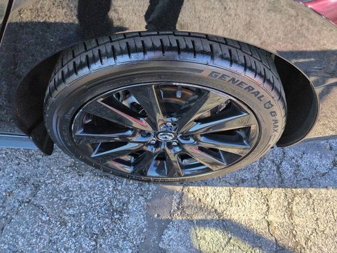 Used 2025 MAZDA MAZDA3 s image 10