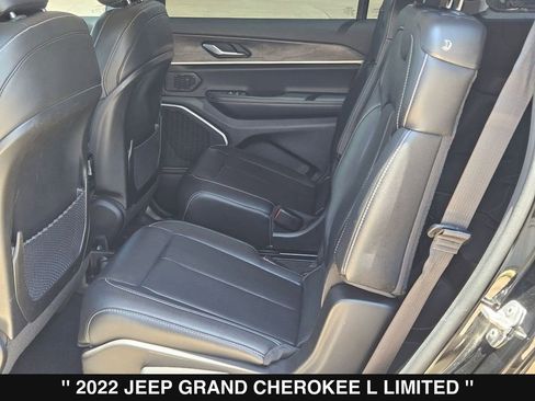 Used 2022 Jeep Grand Cherokee L Limited RWD image 17