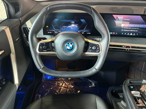 Certified 2024 BMW iX xDrive50 w/ Sport Package AWD/4WD image 18