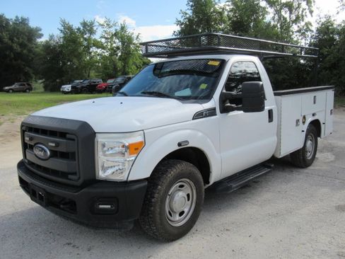 Used 2016 Ford F250 XL RWD image 2