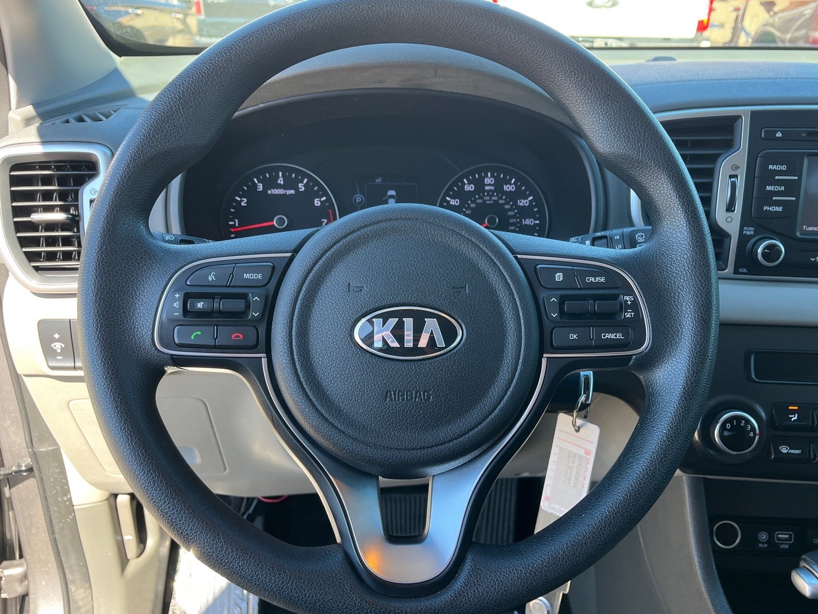 Used 2018 Kia Sportage LX AWD/4WD image 18