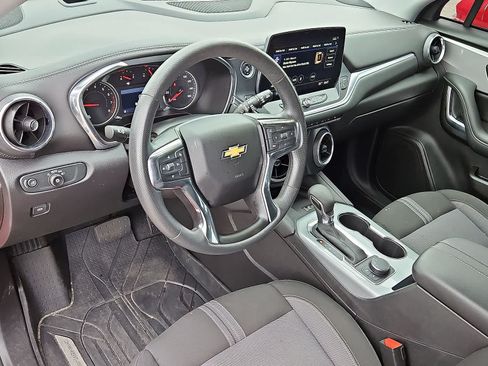 Used 2024 Chevrolet Blazer LT w/ Convenience Package FWD image 16