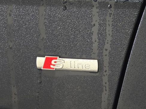 Used 2022 Audi A6 Premium Plus w/ Premium Plus Package image 35