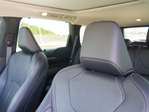 Certified 2023 INFINITI QX60 Luxe w/ Cargo Package image 9