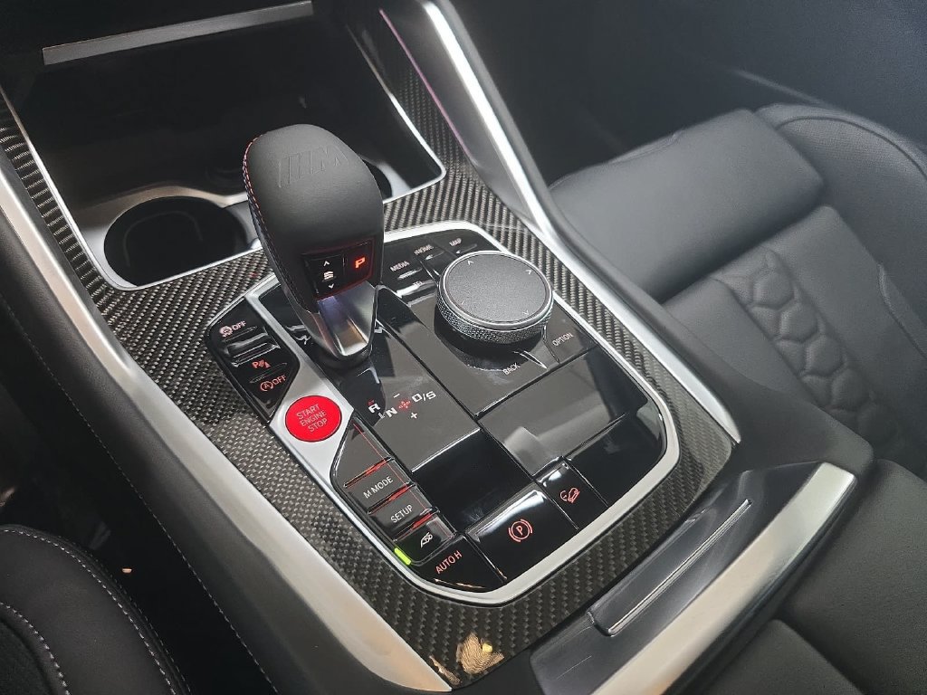 New 2026 BMW X5 M Competition w/ Executive Package AWD/4WD image 13