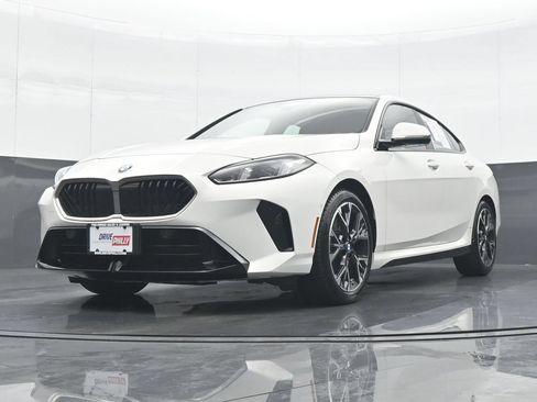 Used 2025 BMW 228i xDrive AWD/4WD image 25