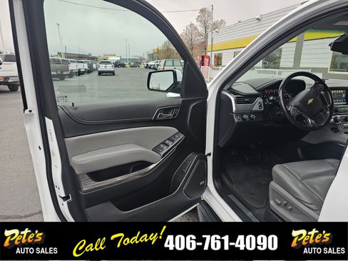 Used 2020 Chevrolet Suburban LT image 20