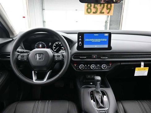New 2026 Honda HR-V EX-L image 13