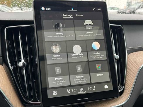 New 2026 Volvo XC60 B5 Ultra w/ Protection Package Premier image 29