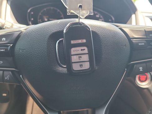 Used 2020 Honda Accord Sport image 28