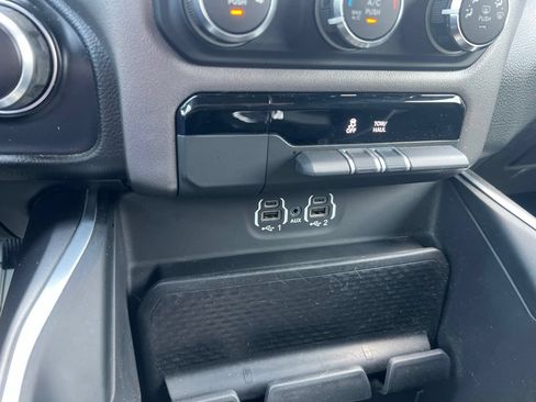 Used 2021 RAM 1500 Big Horn AWD/4WD image 28