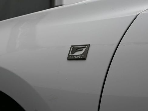 Used 2023 Lexus ES 350 F Sport w/ Accessory Package (Z2) FWD image 10