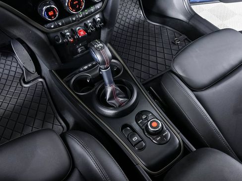 Used 2019 MINI Cooper Countryman S w/ Premium Package FWD image 14